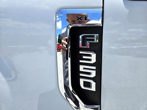 Used 2017 Ford F350 XL image 55