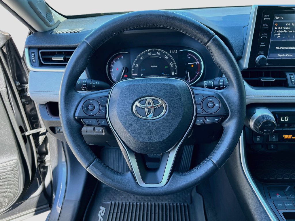 Used 2021 Toyota RAV4 Limited FWD image 17