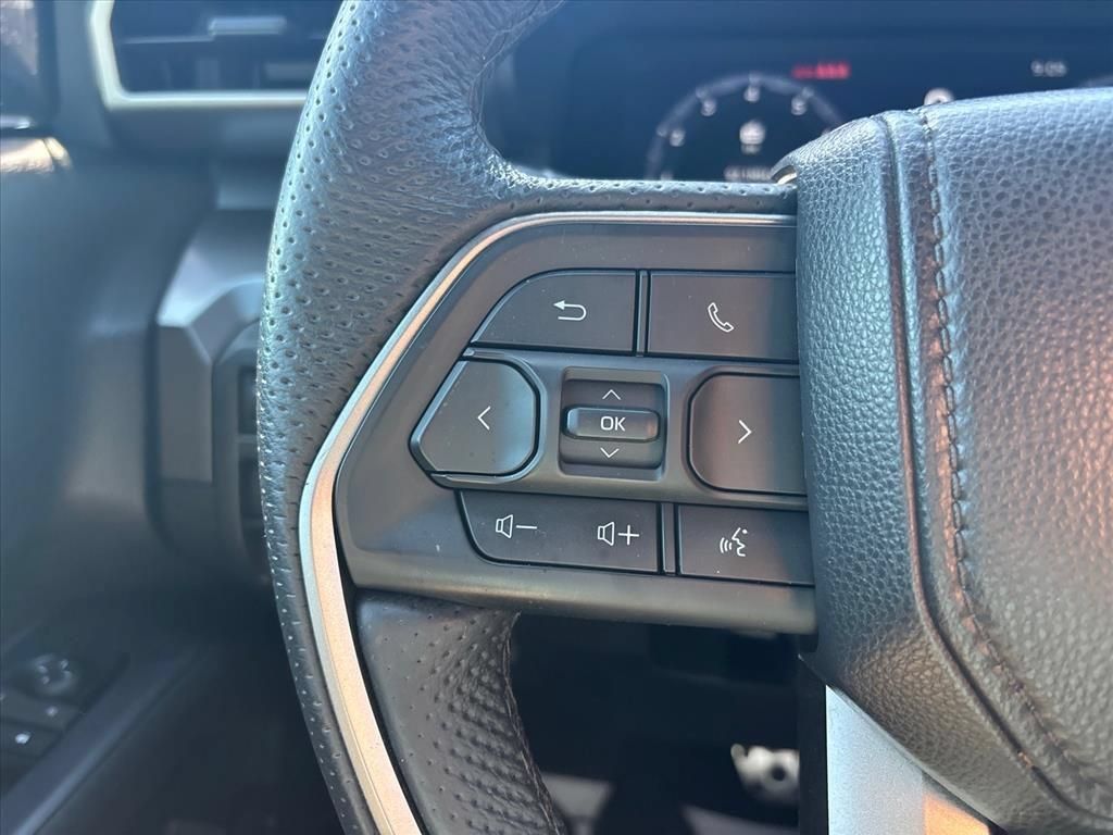 Used 2024 Toyota Tacoma TRD Sport RWD image 28