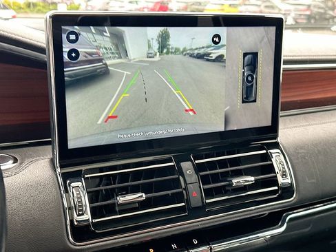 Certified 2022 Lincoln Navigator Reserve RWD image 23