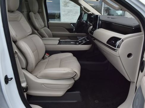 Used 2020 Lincoln Navigator Reserve w/ Luxury Package AWD/4WD image 57