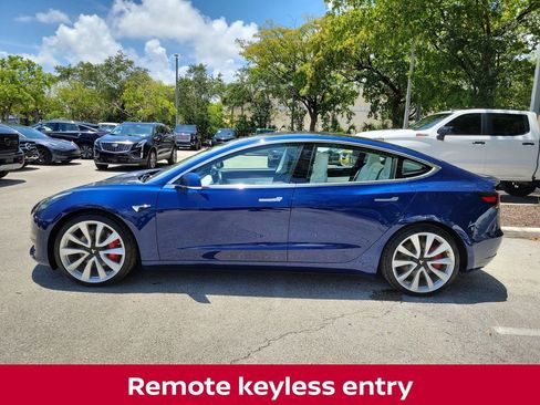 Used 2018 Tesla Model 3 Performance AWD/4WD image 5