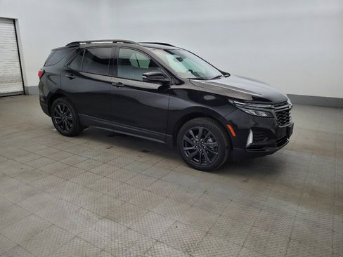 Used 2023 Chevrolet Equinox RS w/ RS Leather Package image 11