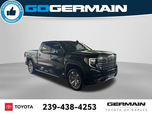Used 2022 GMC Sierra 1500 Denali w/ Technology Package AWD/4WD image 12
