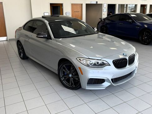 Used 2016 BMW M235i xDrive Coupe AWD/4WD image 9