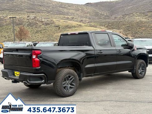 Used 2023 Chevrolet Silverado 1500 Custom Trail Boss AWD/4WD image 5