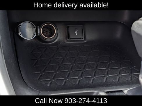 Used 2022 Toyota RAV4 XLE w/ Convenience Package AWD/4WD image 19