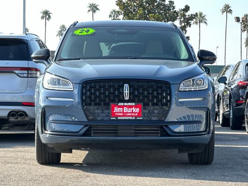 Certified 2024 Lincoln Corsair Reserve w/ Equipment Group 201A image 10