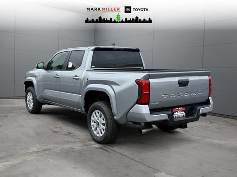 New 2026 Toyota Tacoma SR5 AWD/4WD image 3