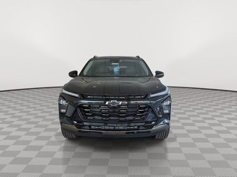 New 2026 Chevrolet Trax ACTIV w/ Sunroof Package FWD image 3