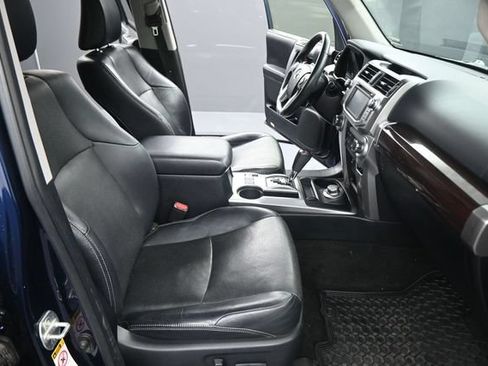 Used 2018 Toyota 4Runner Limited AWD/4WD image 14