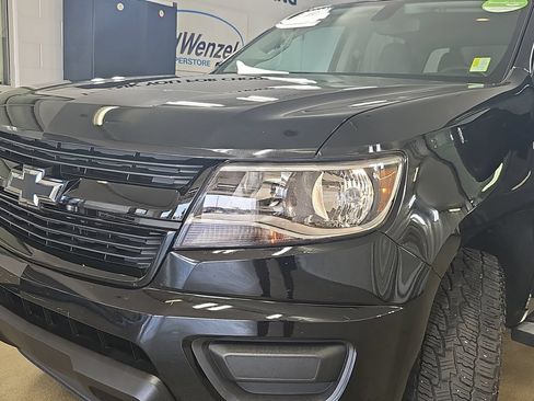 Used 2018 Chevrolet Colorado W/T w/ Custom Special Edition AWD/4WD image 34