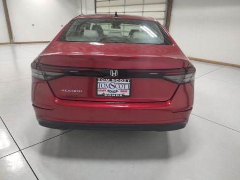 New 2026 Honda Accord SE image 11