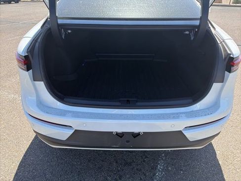 Used 2026 Toyota Crown Limited image 9