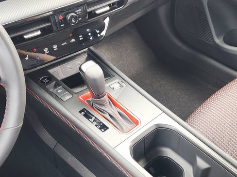 New 2026 Nissan Kicks SR w/ SR Premium Package FWD image 16