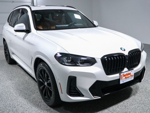 Used 2024 BMW X3 sDrive30i w/ Premium Package RWD image 5