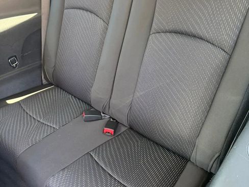 Used 2019 Dodge Journey SE FWD image 11