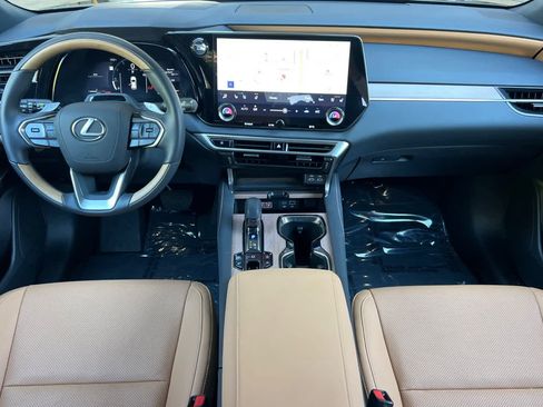 Certified 2026 Lexus RX 350 Premium w/ Convenience Package AWD/4WD image 3
