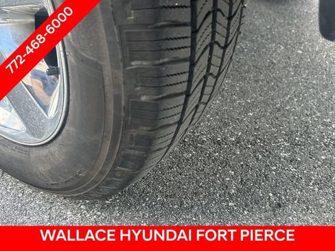 Used 2022 RAM 1500 Tradesman w/ Tradesman SXT Package AWD/4WD image 13