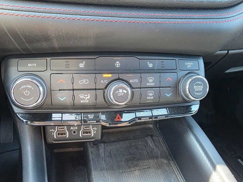 Used 2023 Dodge Durango R/T AWD/4WD image 27