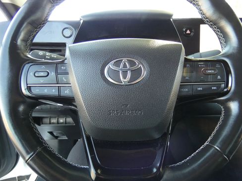 Used 2024 Toyota Mirai w/ Advanced Technology Package image 57