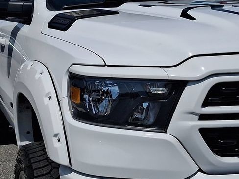 Used 2022 RAM 1500 Big Horn AWD/4WD image 9