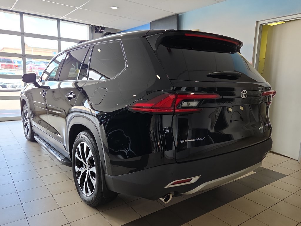 New 2026 Toyota Grand Highlander AWD Hybrid image 3
