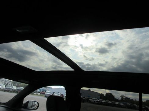 New 2026 Buick Enclave Sport Touring w/ Power Package image 17