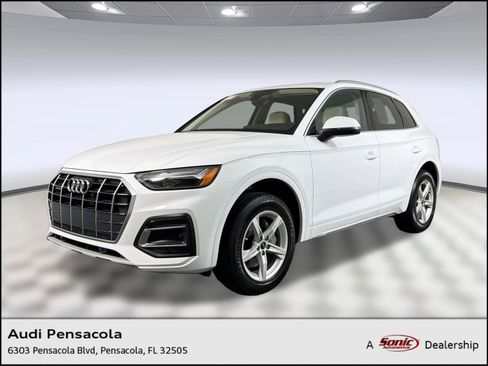 Used 2024 Audi Q5 2.0T Premium w/ Convenience Package AWD/4WD image 1