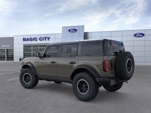 New 2025 Ford Bronco Badlands AWD/4WD image 4