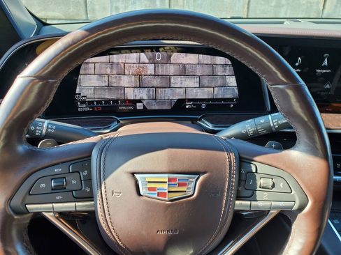 Used 2021 Cadillac Escalade Sport Platinum AWD/4WD image 21