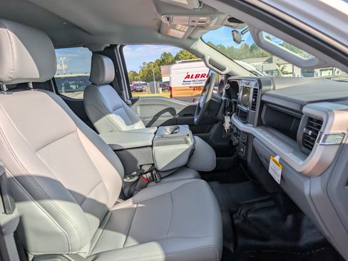 New 2026 Ford F450 XL image 7