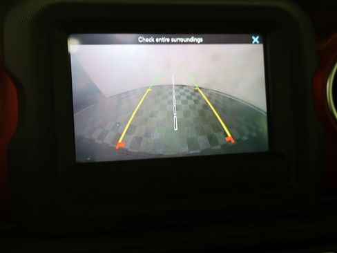 Used 2021 Jeep Wrangler Unlimited Rubicon w/ Xtreme Recon 35" Tire Package image 13