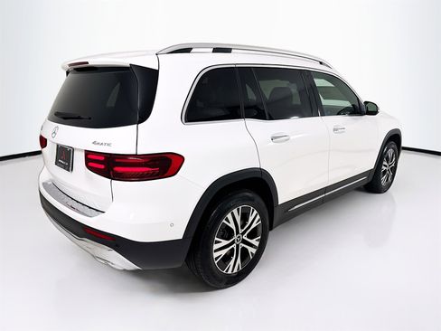 New 2026 Mercedes-Benz GLB 250 GLB 250 image 8