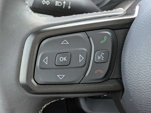 Certified 2025 Jeep Gladiator Sport AWD/4WD image 26