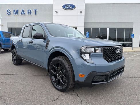 New 2026 Ford Maverick XLT w/ XLT Luxury Package image 1