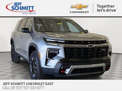 Certified 2026 Chevrolet Traverse Z71 image 1