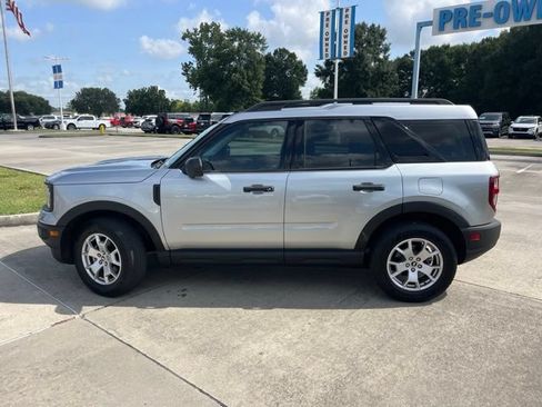 Used 2023 Ford Bronco Sport AWD/4WD image 3