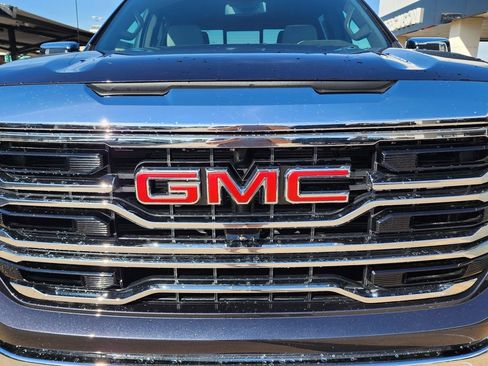 New 2026 GMC Sierra 1500 SLT w/ SLT Premium Plus Package image 10