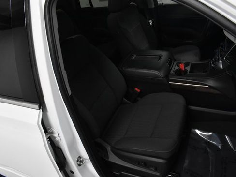 Certified 2019 Chevrolet Tahoe LS w/ Enhanced Driver Alert Package image 15