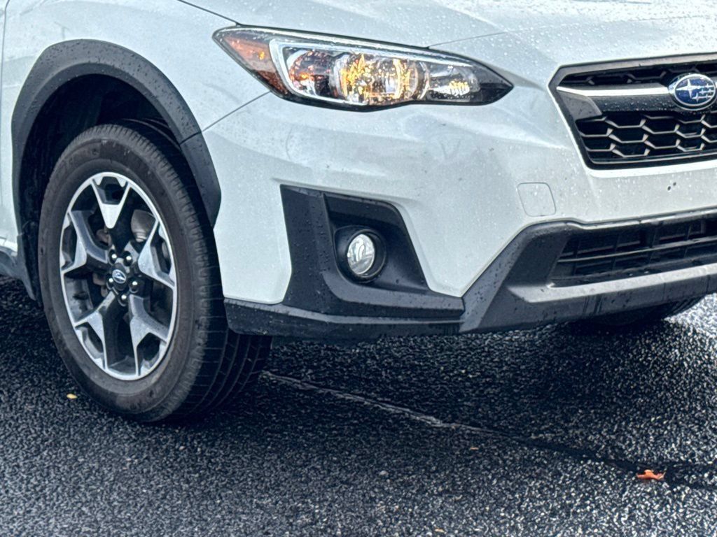 Used 2020 Subaru Crosstrek 2.0i Premium w/ Moonroof Package 1 AWD/4WD image 2