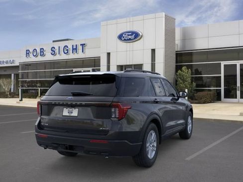 New 2026 Ford Explorer Active image 8