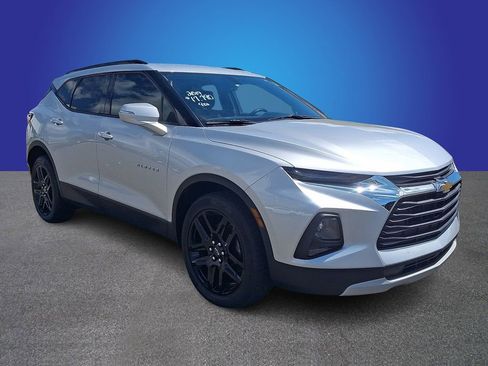 Used 2019 Chevrolet Blazer LT FWD image 3