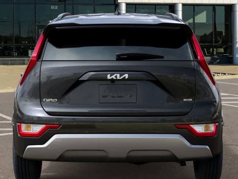 New 2026 Kia Niro SX image 13