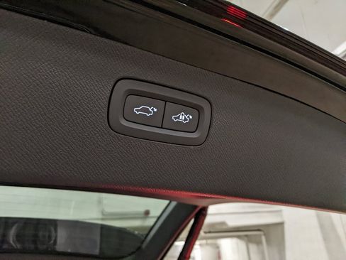 New 2026 Volvo XC90 T8 Plus image 29