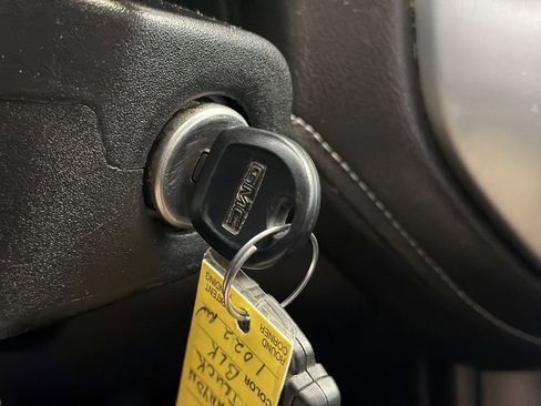 Used 2022 GMC Canyon Elevation w/ Trailering Package RWD image 17