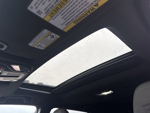 Used 2022 Subaru Outback Wilderness image 18