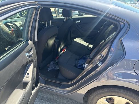 Used 2014 Kia Forte LX FWD image 13