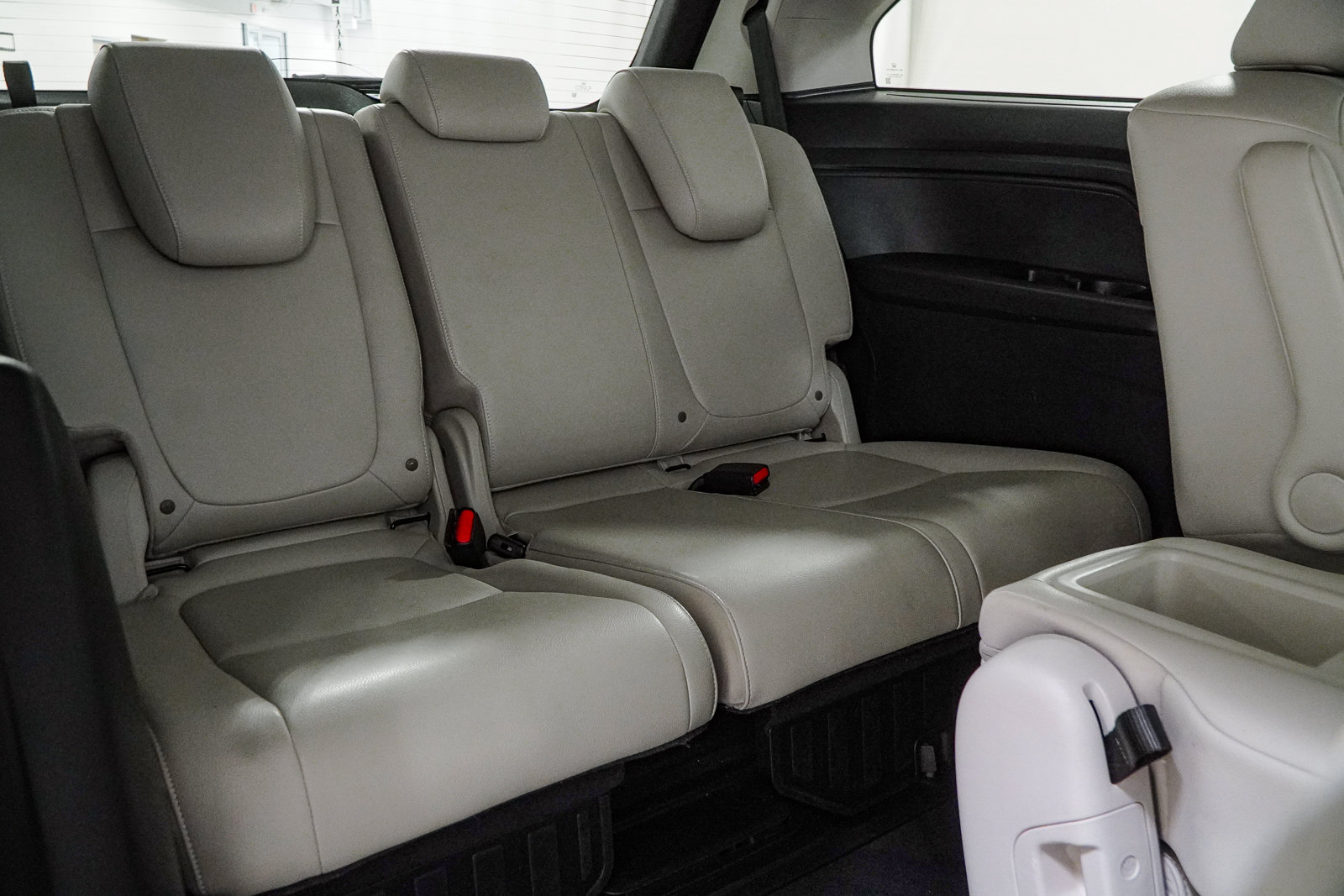 Used 2025 Honda Odyssey EX-L image 42