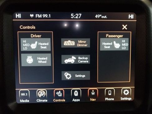 Used 2022 Jeep Wrangler Unlimited Sahara w/ Cold Weather Group image 15